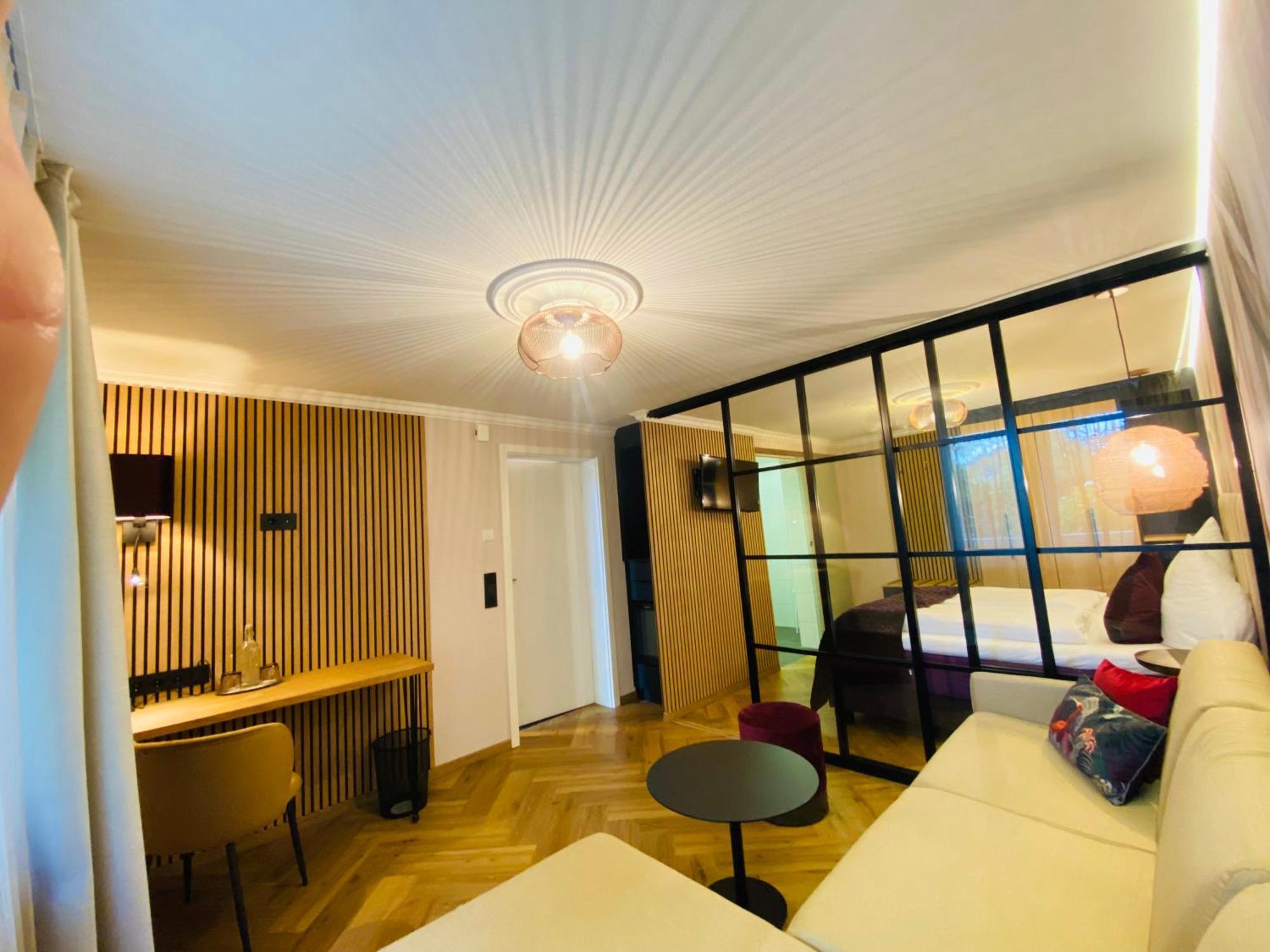 Boutique - Hotel Zum Schloss Amtzell ภายนอก รูปภาพ